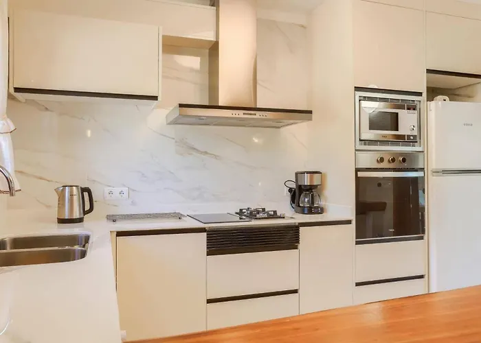 Victoria Musical By Villa