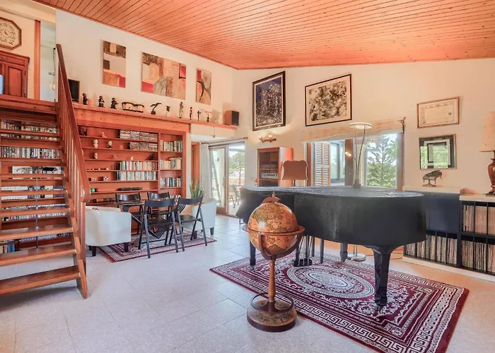 Villa Victoria Musical By