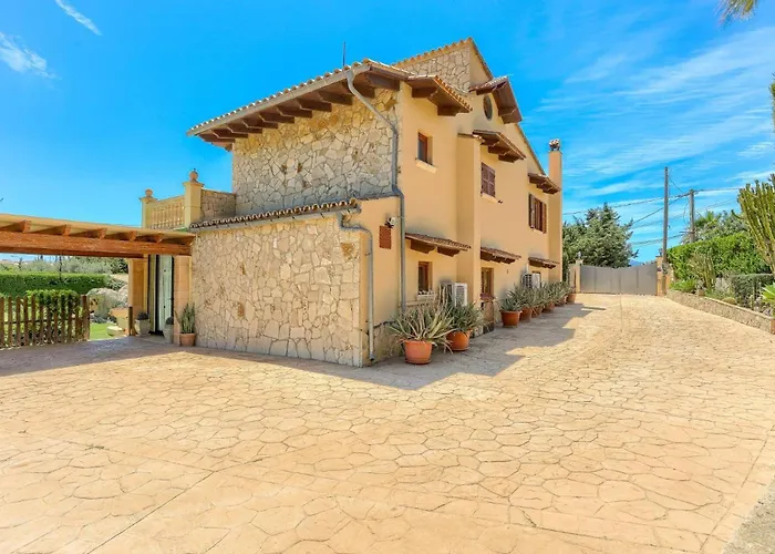 Victoria Musical By Willa *